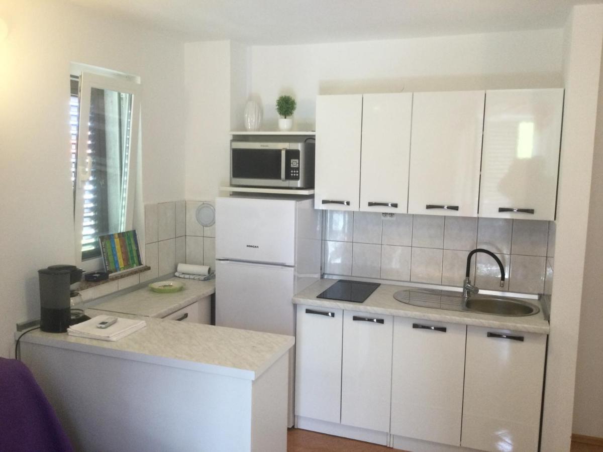 Apartment Arnie นยีวีเซ ภายนอก รูปภาพ